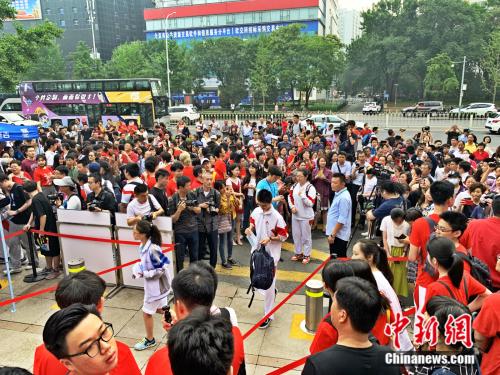 点击进入下一页 点击进入下一页